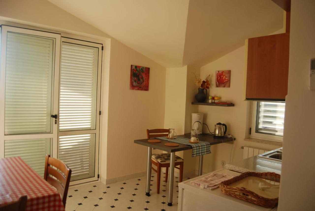 Apartments Bellavista Rovinjsko Selo Esterno foto